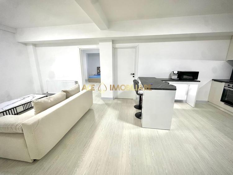 Apartament cu 3 camere semidecomandat, mobilat în Jiului