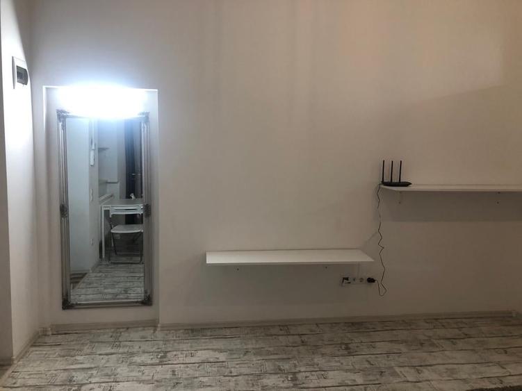 Garsonieră nedecomandată, mobilată în Semicentral
