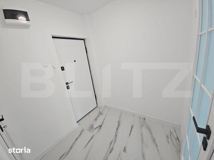Apartament cu 3 camere în Podu Roș