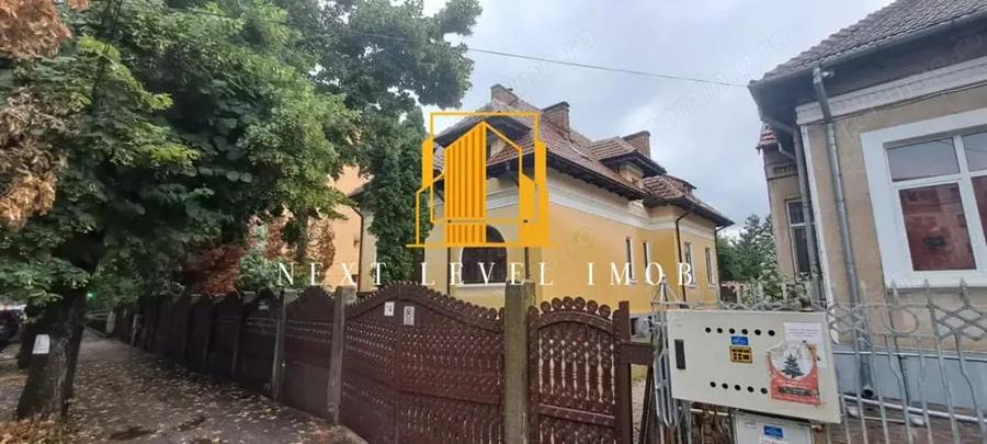 Casă cu 5 camere cu Teren 654 Mp în Eremia