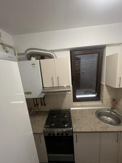 Garsonieră decomandată în Exterior Vest