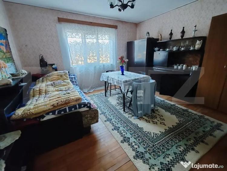Casă cu 1 camere cu Teren 3000 Mp în Aluniș
