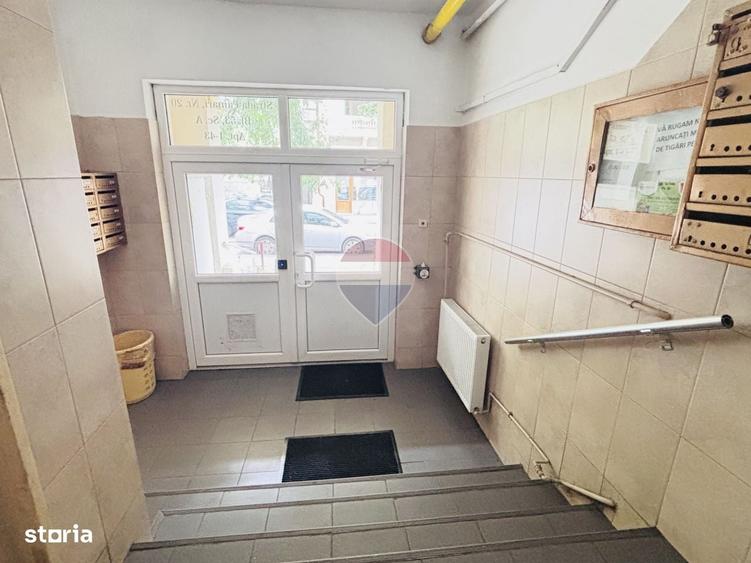 Apartament cu 3 camere în Ștefan cel Mare
