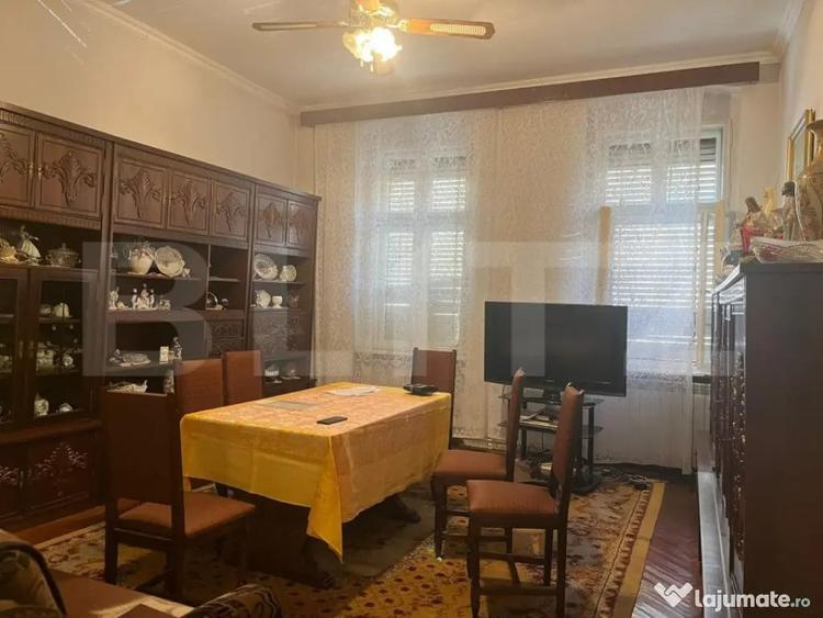 Casă cu 3 camere cu Teren 342 Mp în Central
