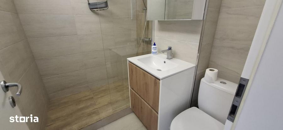 Apartament cu 3 camere în Tomis Nord