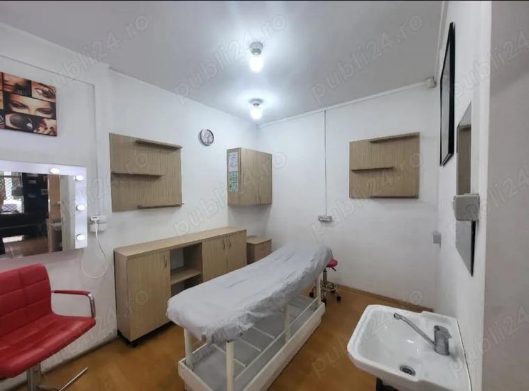 Spațiu comercial, de 200 mp, în Miorița