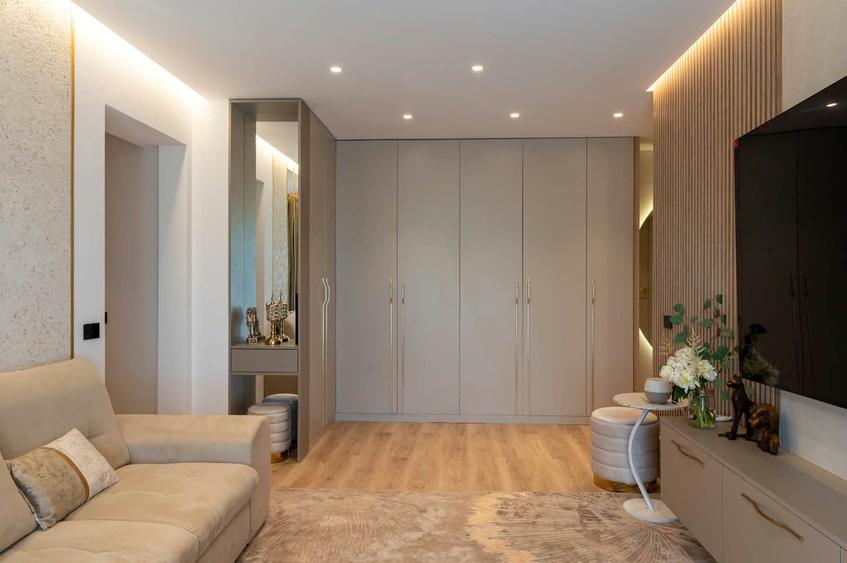 Apartament cu 3 camere decomandat, mobilat în Floreasca