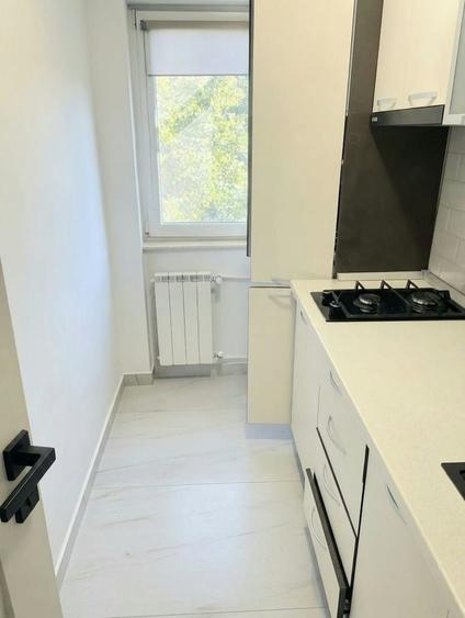 Apartament cu 2 camere, mobilat în Universitate