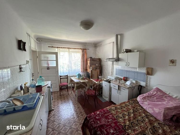 Casă cu 3 camere cu Teren 580 Mp în Ultracentral