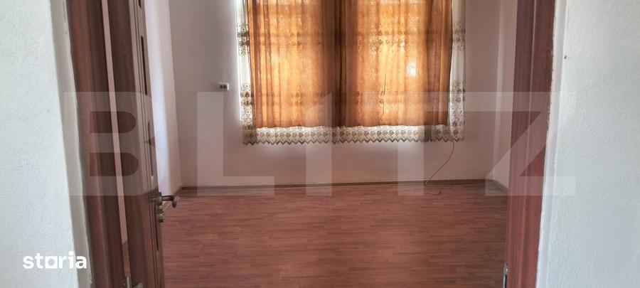 Casă cu 2 camere cu Teren 100 Mp în Unirea
