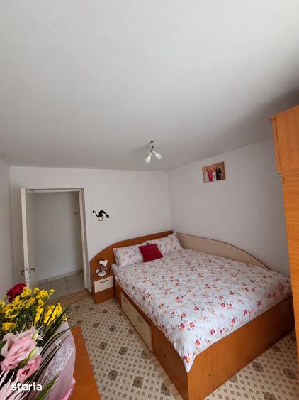 Casă cu 4 camere cu Teren 1340 Mp în Copăcelu
