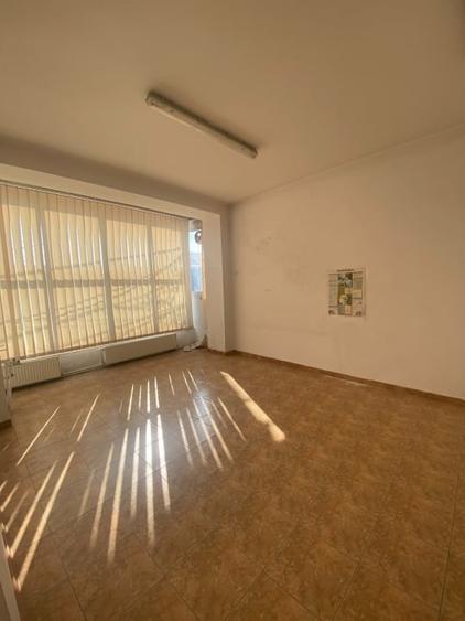 Spatiu comercial de inchiriat, 120 mp, zona 1 Mai - 1