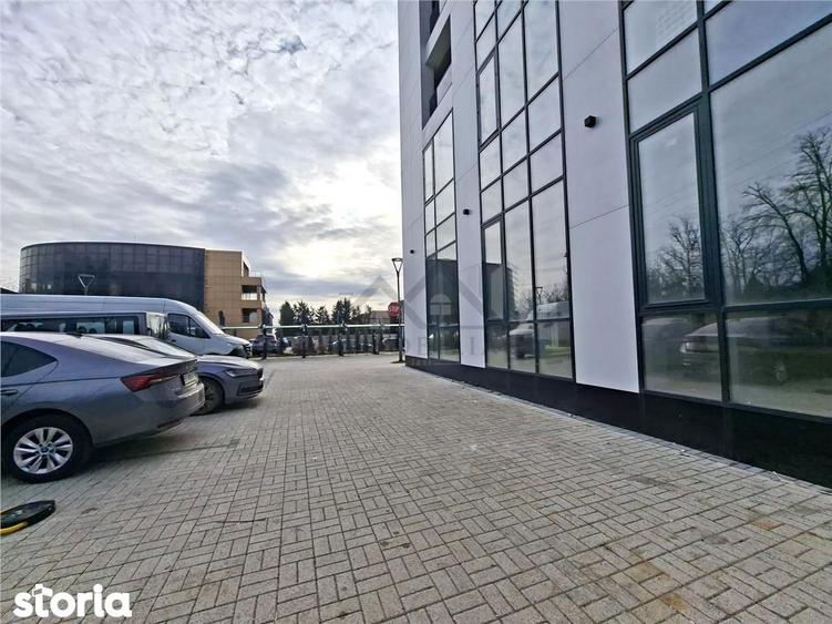 Spațiu comercial, de 108 mp, în Copou