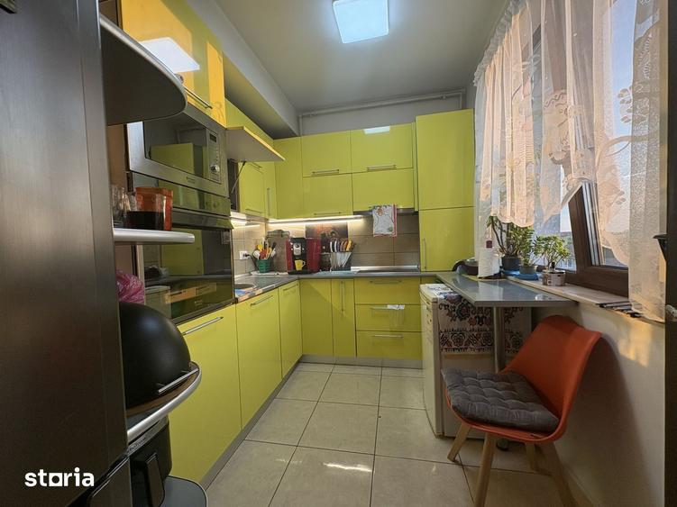 Apartament cu 3 camere, mobilat în Bucureștii Noi
