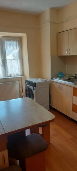 Apartament cu 2 camere decomandat în Tătărași