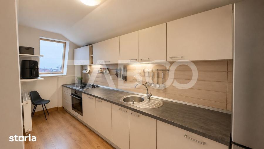 Apartament cu 3 camere decomandat în Central