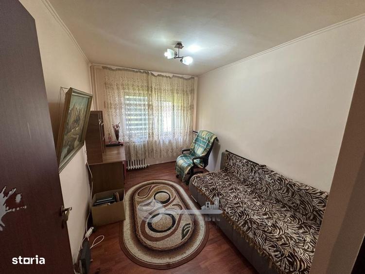 Apartament 3 camere decomandat, 70 mp, Centru UMF, etaj 3 - 6