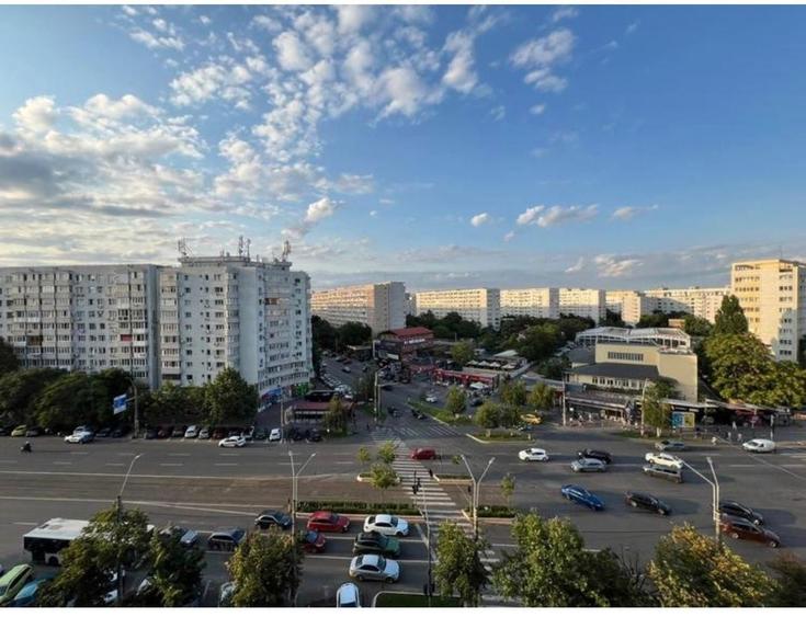Apartament cu 2 camere decomandat, mobilat în Dristor