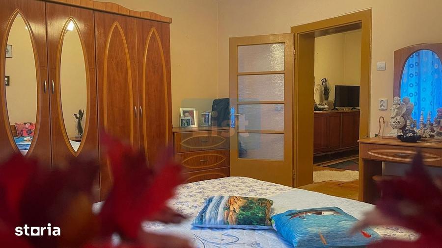 Casă cu 5 camere cu Teren 404 Mp în Central