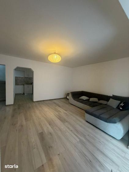 Vand Casa In Hemeiusi P + M - 9