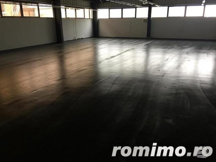 Spațiu comercial, de 1,300 mp, în Central
