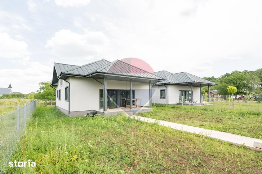 Casă cu 5 camere cu Teren 500 Mp în Snagov