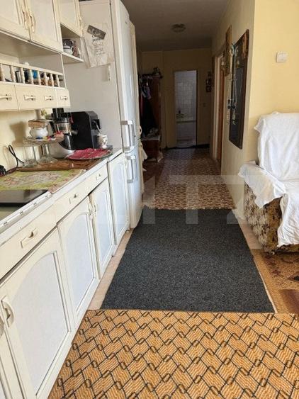Apartament cu 2 camere decomandat, mobilat în Central