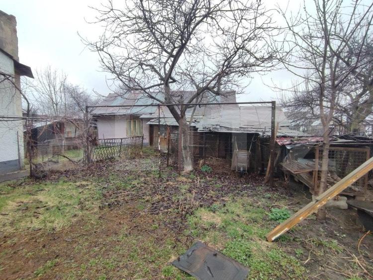 Casă Central în Radauți, teren 1500 mp - 6
