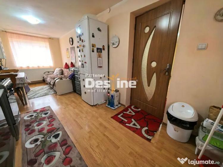 Apartament cu 2 camere decomandat în Cug