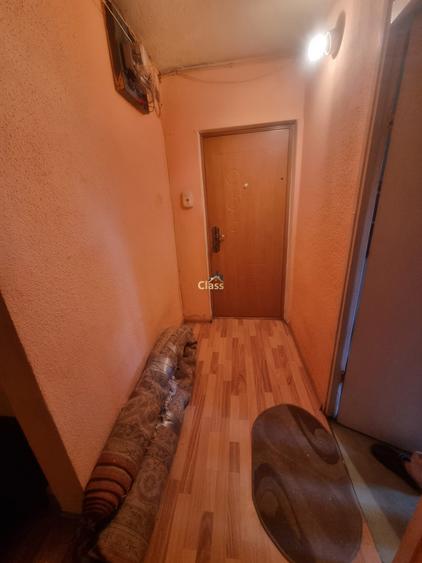 Apartament cu 4 camere decomandat, mobilat în Dâmbul Rotund