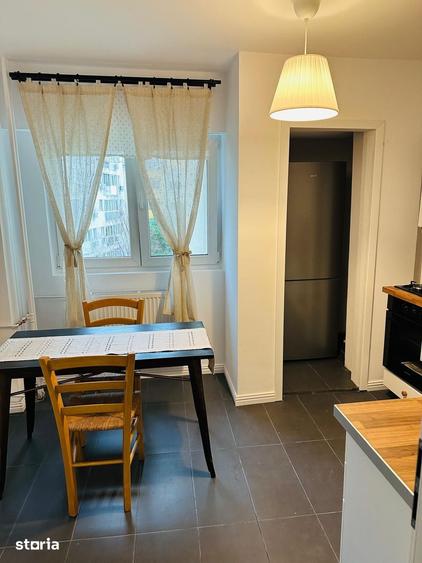 Apartament cu 2 camere decomandat în Obor