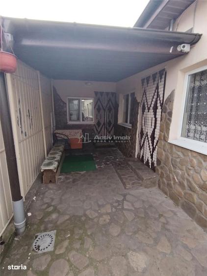 Casa 3 camere de vanzare zona Liceul Carabella - 14