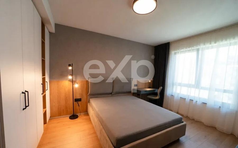 Apartament cu 2 camere semidecomandat, mobilat în Gară