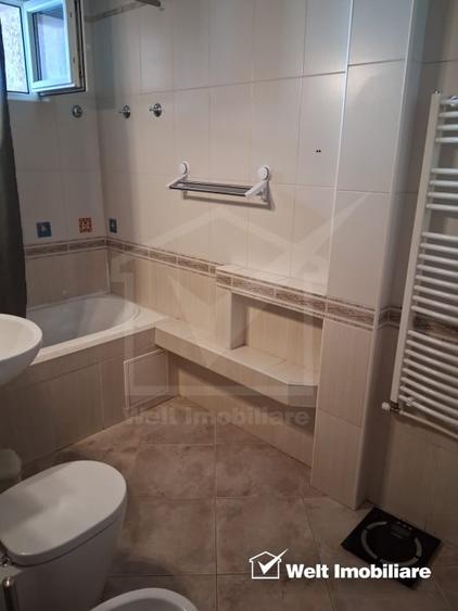 Apartament cu 4 camere semidecomandat, mobilat în Zorilor