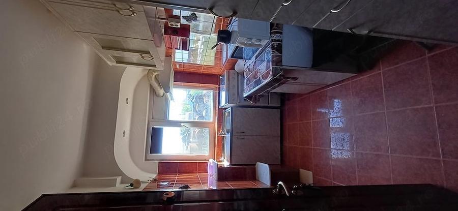 Inchiriez garsoniera situata in cartierul Valea Ro?ie, la etajul 2, intr-o zona excelenta ?i foarte - 1