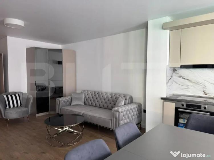 Apartament cu 2 camere semidecomandat în Zorilor