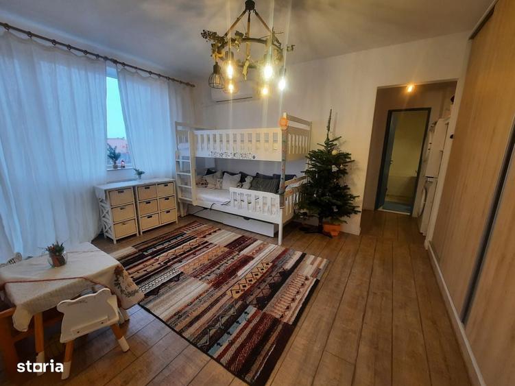 Vand Apartament 3 camere central Satu Mare - 2