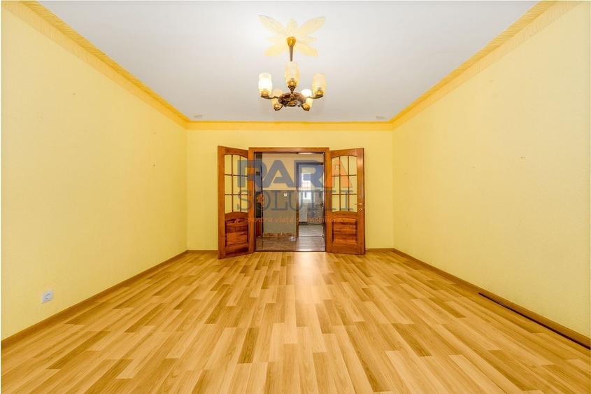 Apartament cu 3 camere decomandat în Central