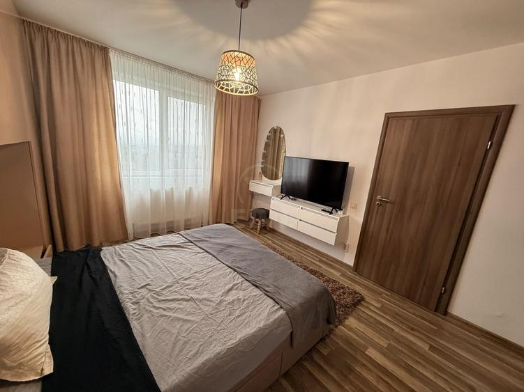 Apartament cu 2 camere semidecomandat în Florești