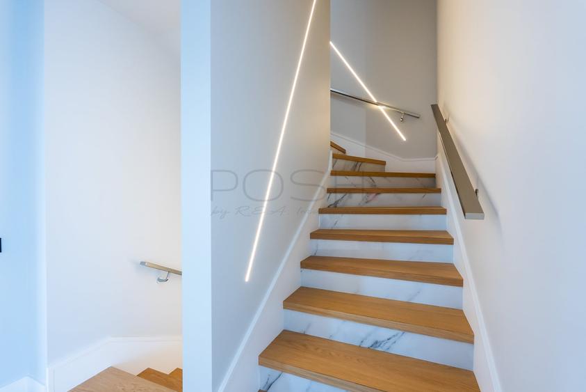 Duplex cu 5 camere cu Canalizare în Băneasa
