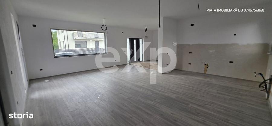 Casă cu 3 camere în Matraca