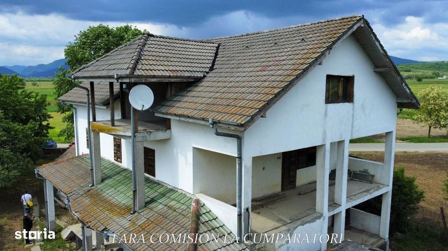 Casă cu 4 camere în Jiblea Nouă