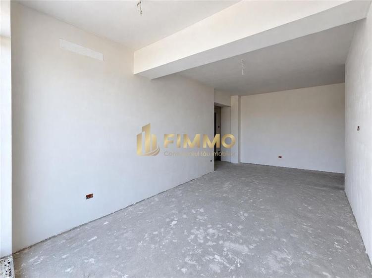 Apartament cu 2 camere semidecomandat în Nord-Est