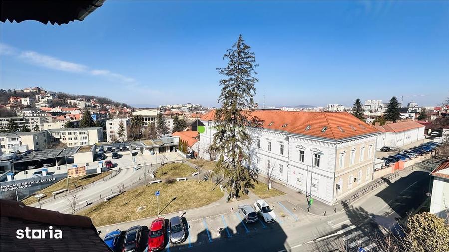 Casă cu 5 camere în Ultracentral