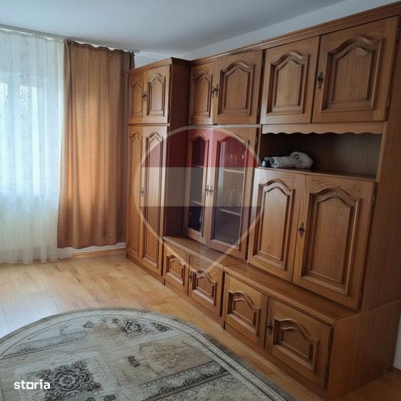 Apartament 2 camere | 58 mp | Et. 3 | Nicolina Prima Statie | 380 EUR - 4