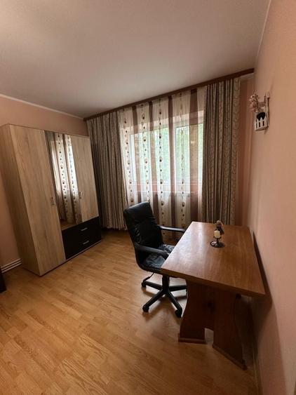 Apartament cu 2 camere decomandat în Exterior Vest