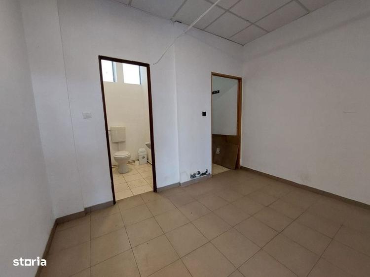 Spațiu comercial, de 106 mp, în Delfinariu