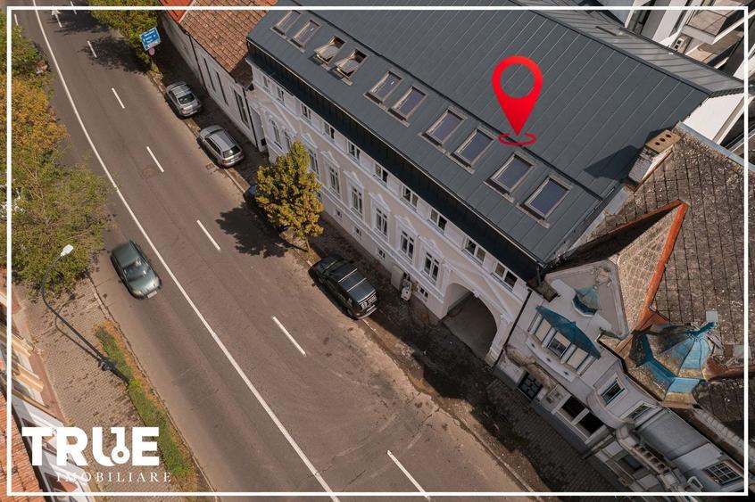 Apartament cu 2 camere decomandat, mobilat în Central