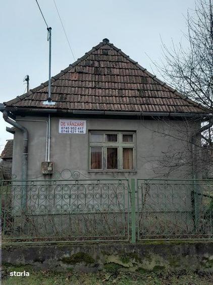 Casă cu 3 camere cu Teren 1200 Mp în Central