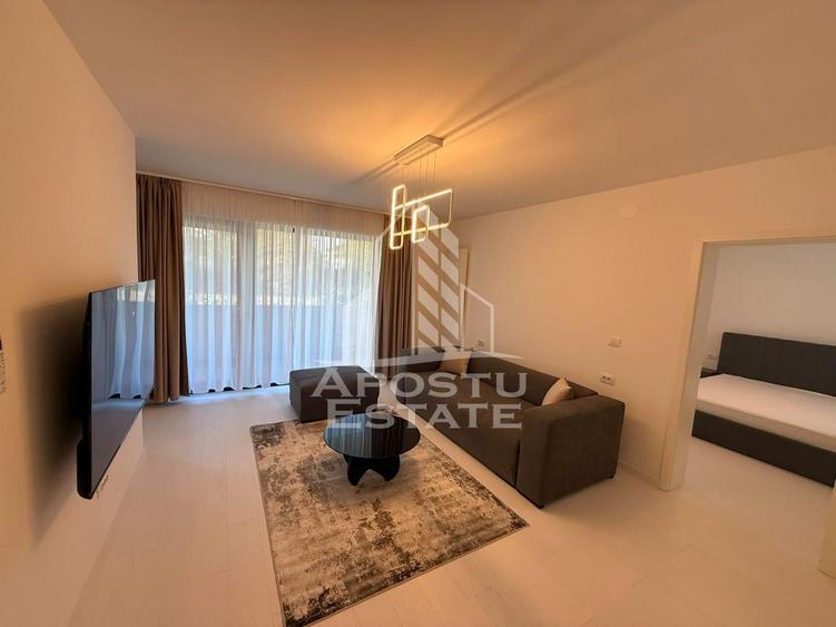 Apartament cu 2 camere nedecomandat, mobilat în Dumbrăvița